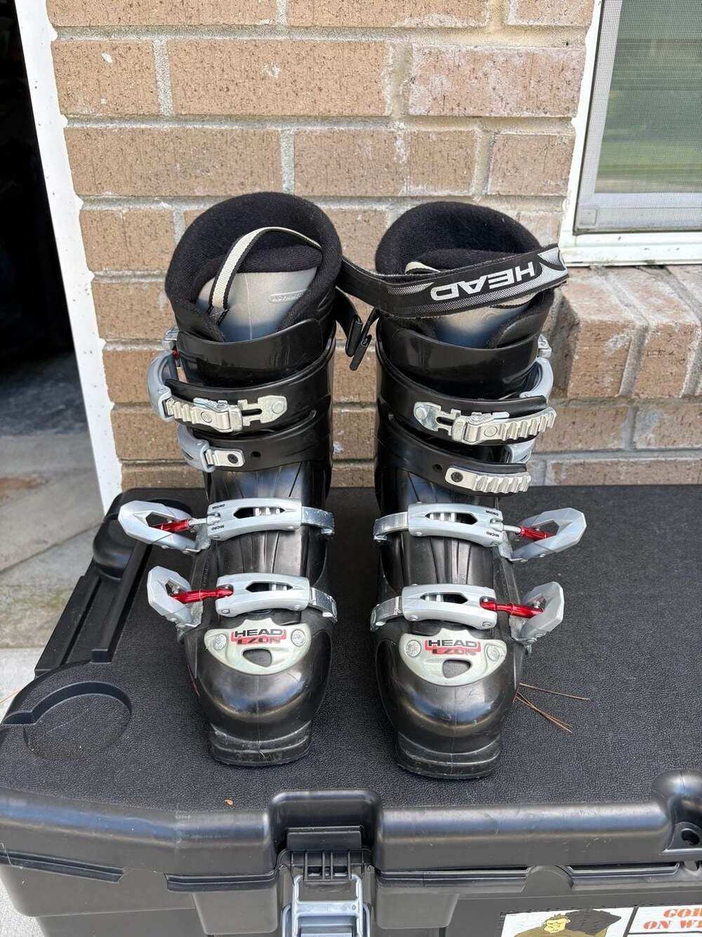 Head Ezon Black Alpine Downhill Ski Boots with 4-Buckle Micro-Adjustable System
